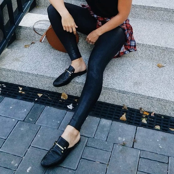 ❤️‍🔥WIDE FRIENDLY STEVE MADDEN LEATHER MULES - Picture 2 of 12